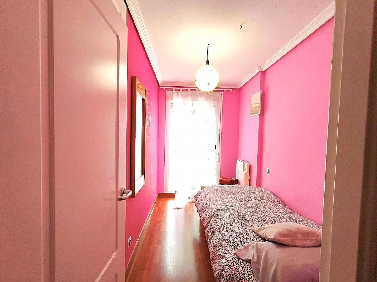 Stunning Two Level In Marina Apartamento *